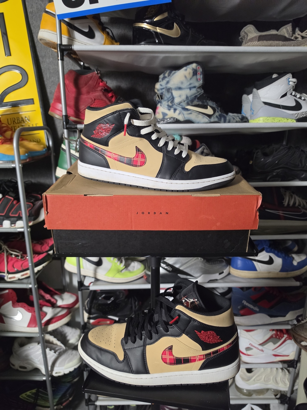 🔥 Nike Air Jordan 1 Mid Men Size 11.5 Black & Tan with Red Plaid Swoosh